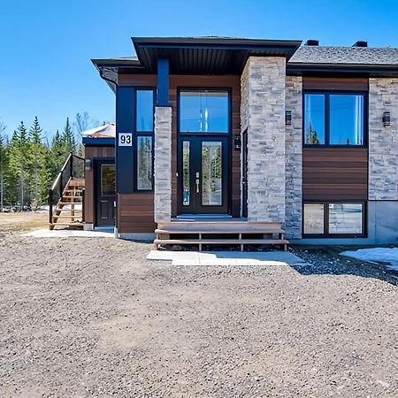 Cottage Quebec - Olivine Петит-Ривиер-Сен-Франсоа Екстериор снимка